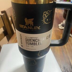 Stanley Black Quencher H2.0 Tumbler